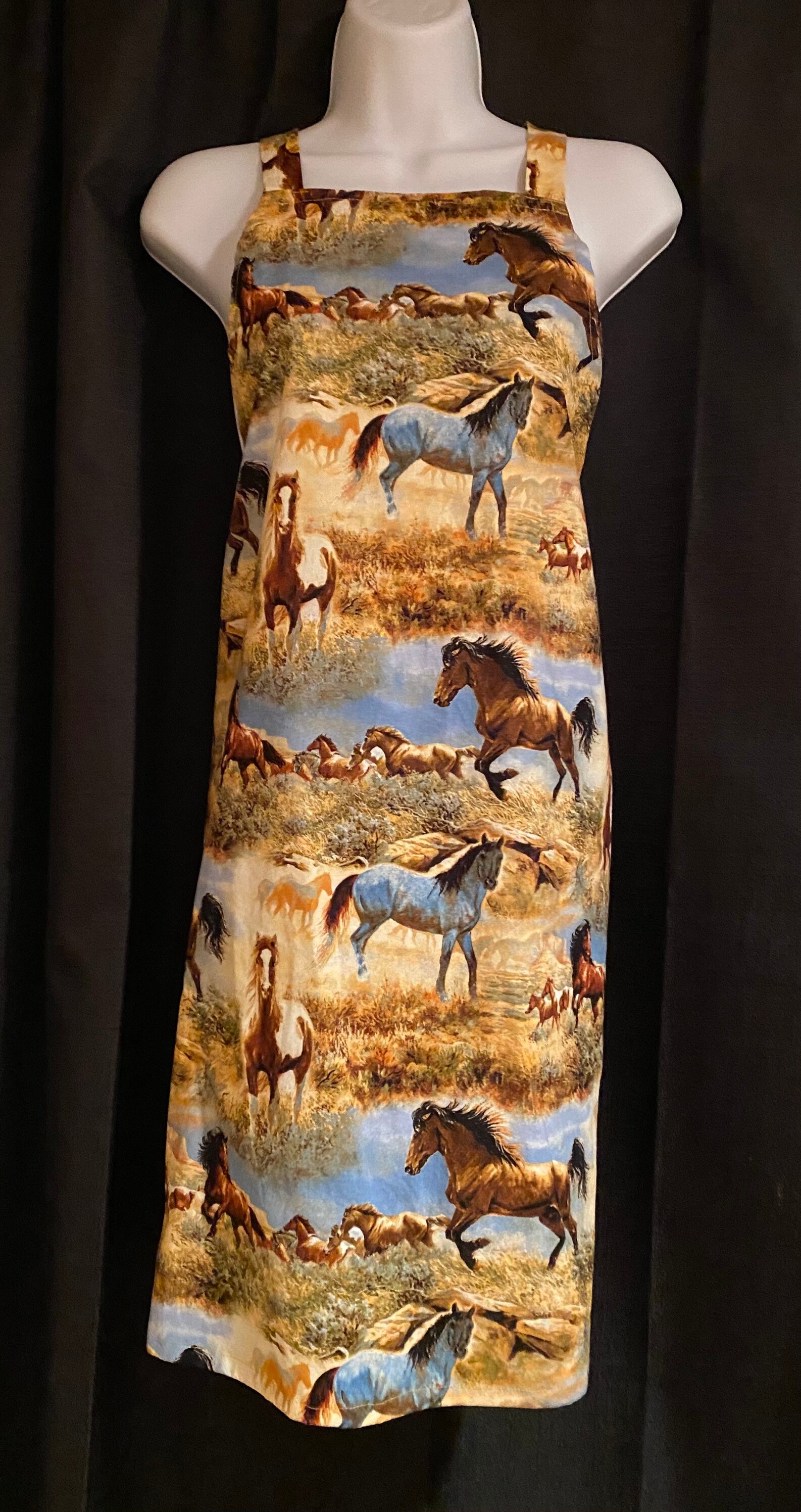 Wild horses apron Etsy