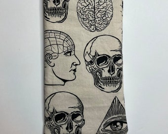 Psychic eyeglass case