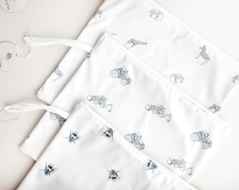 Waterproof baby nappy-Travel bag/Little teddy Grab & go bag