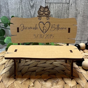 Personalized Bench Couples Gift, Love Birds Couples Park Bench Gift, Gift for Her or Him, Wedding Gift, 5th Anniversary Gift, Newly Wed Gift