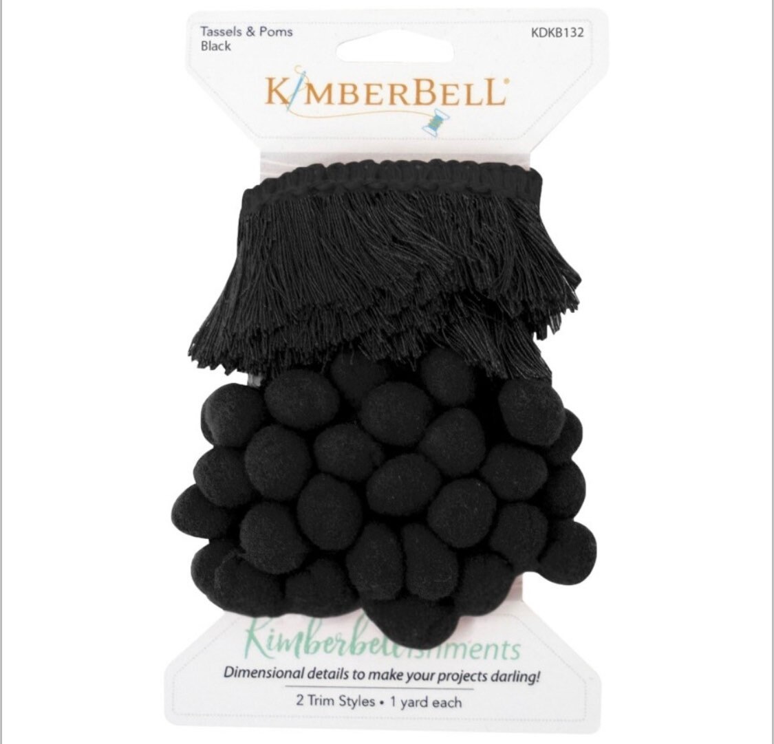 Black Yarn Destash, 2 Skeins, Bulky Faux Fur Pom, Acrylic Vegan Knitting  Crochet Yarn, Clearance Sale 