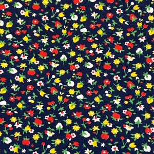 Vintage Floral on Navy Blue cotton fabric  - Fat Quarter - 100% Cotton - by the 1/2 yard- continuous cuts