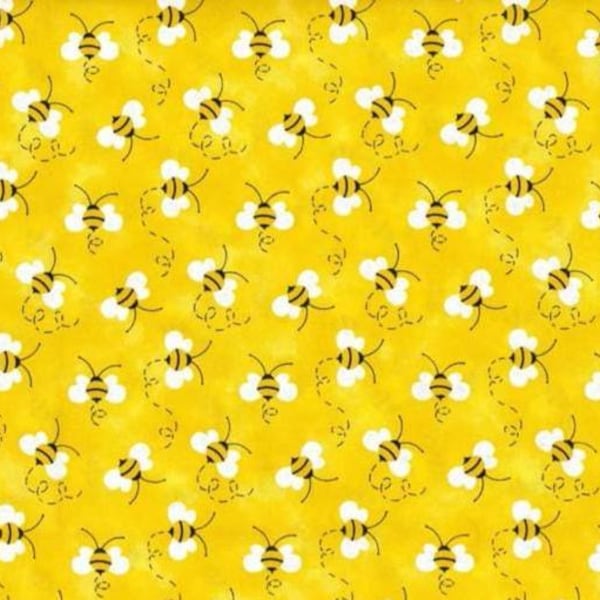 Charms by Patty Reed: Cute Flying Bee Cotton fabric Continuous cuts- 100% Cotton -