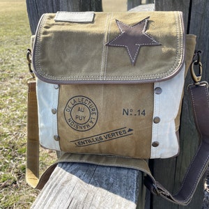 Vintage Star Army Style Canvas Messenger Bag