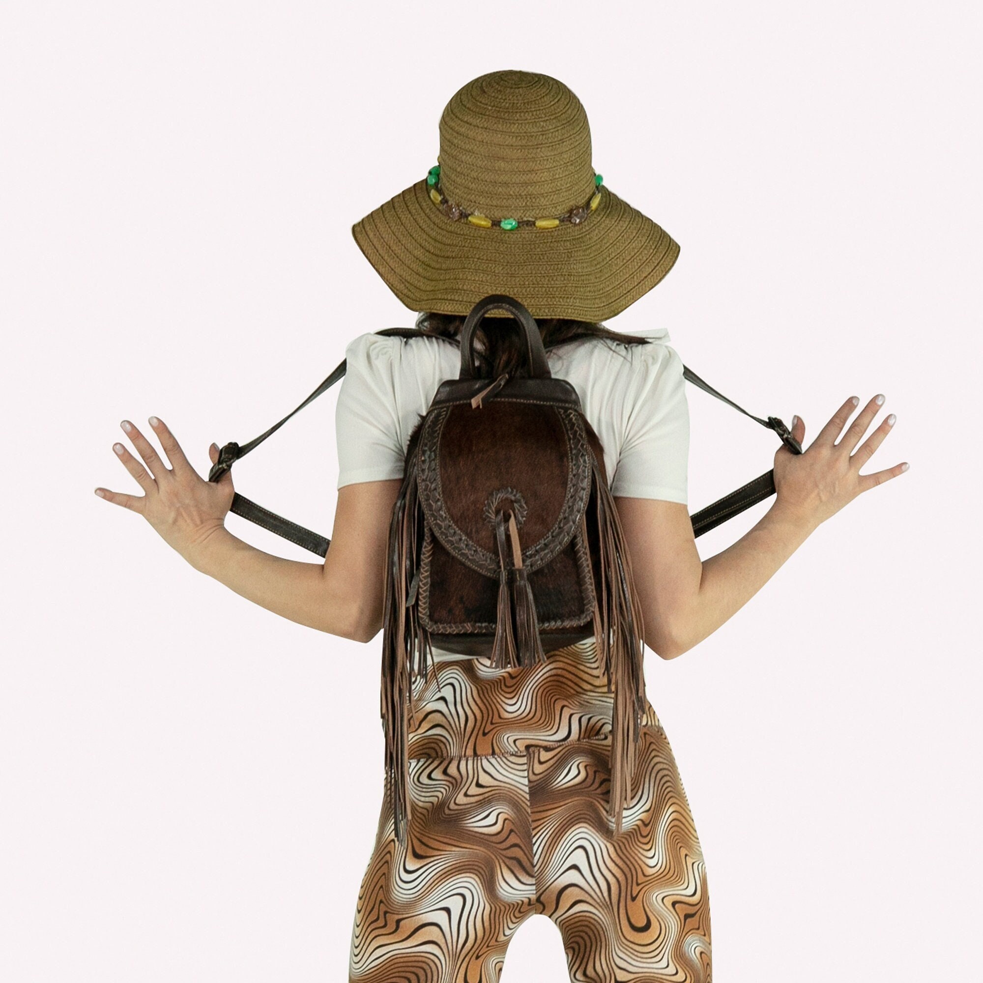 green patagonia messenger bag Critical Mass – Worn Wear® DKNY Black Leather Top-Flap show-carma while two front stretch Customisation:None