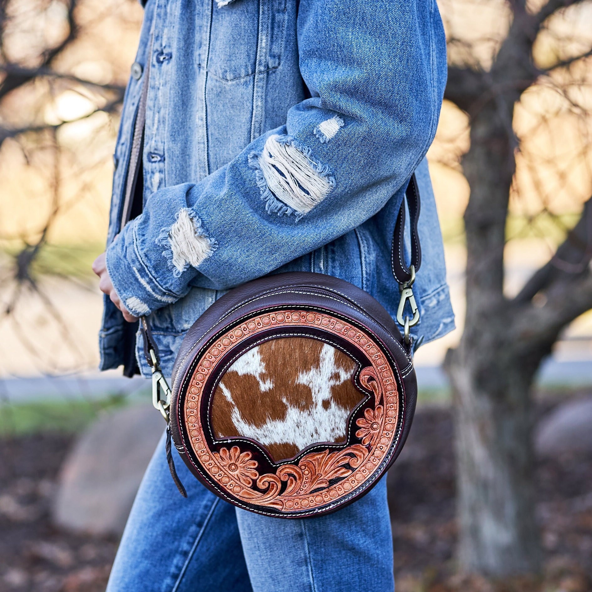 Round Leather Purse 