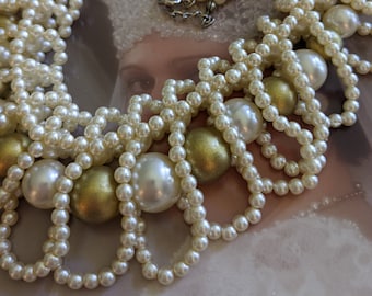 Vintage Simulated Graduated Pearl Wedding Necklace