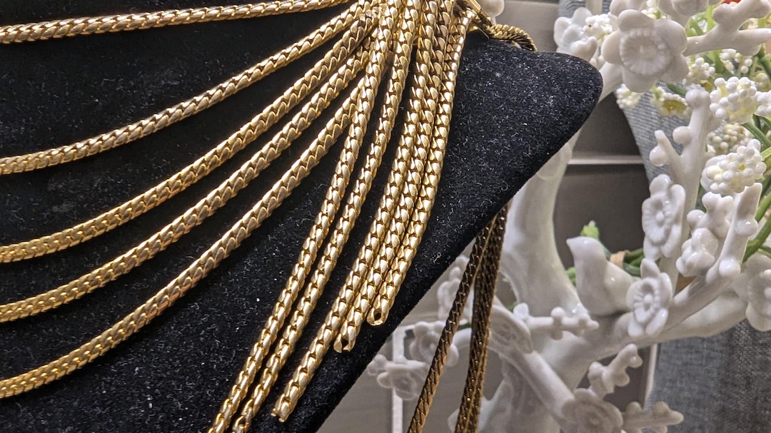 Vintage Christian Dior Gold Plated Chain Belt: Size 12 - Etsy display picture 2