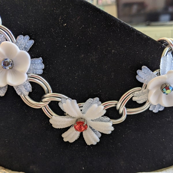 Sabika White Petal Flower Silver Tone Crystal Necklace