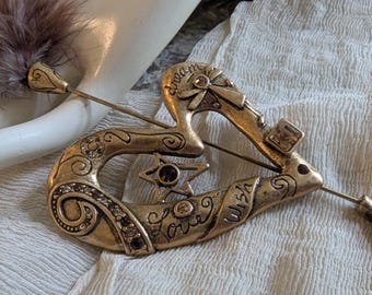 Broche con alfiler de palo con pieza llamativa de Chico y diamantes de imitación de topacio