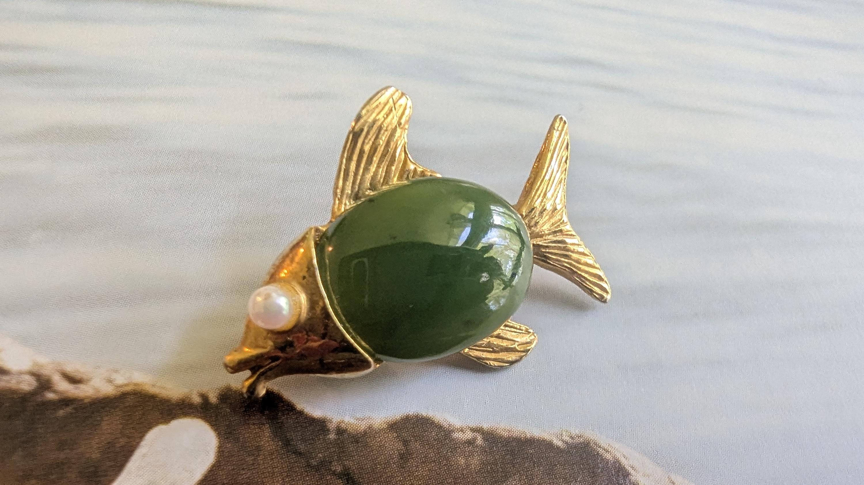 Swoboda jade brooch - Etsy 日本