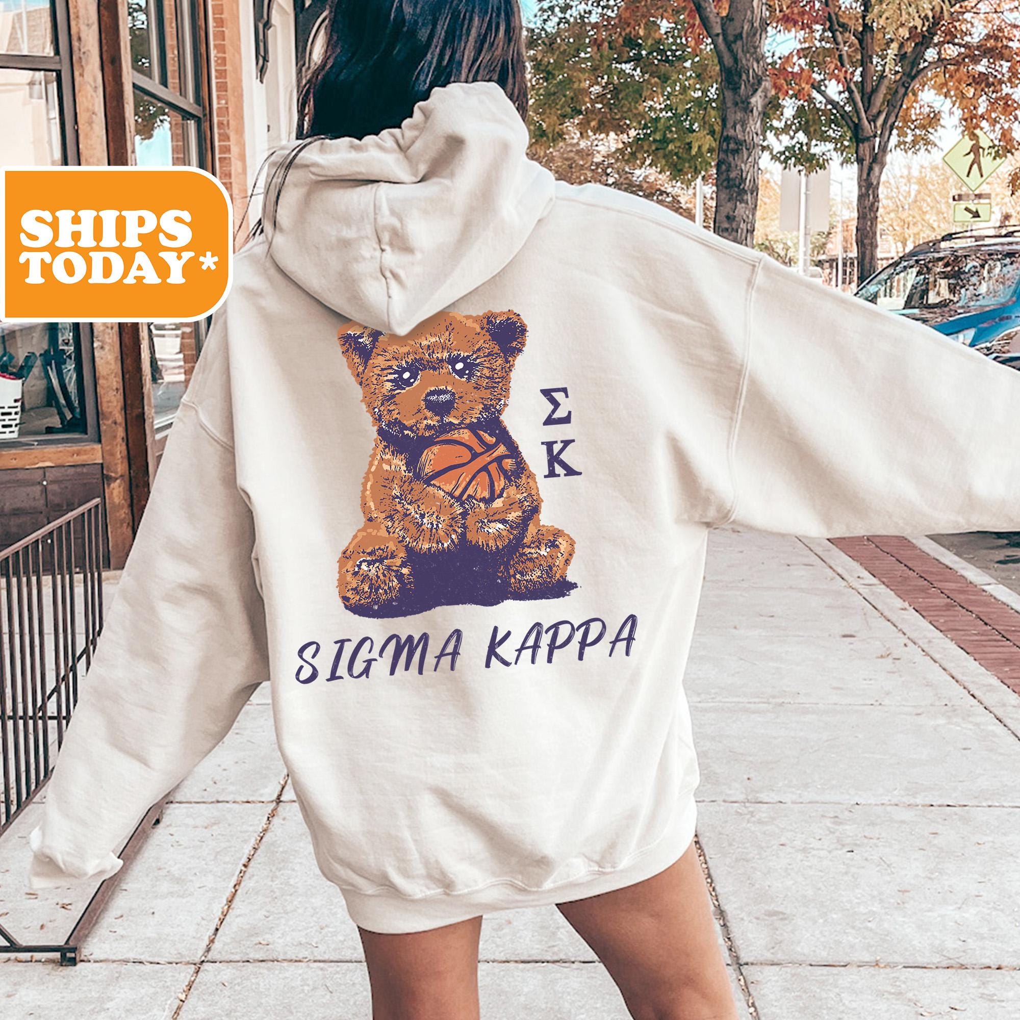 Vintage Sigma Kappa Crewneck Vintage Sigma Kappa Sweatshirt - Main Image