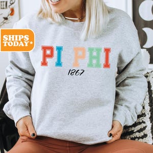 Pi Beta Phi Vintage Varsity Sorority Sweatshirt | Pi Phi Crewneck Sweatshirt | Sorority Letters | Greek Gifts | Aesthetic Hoodie