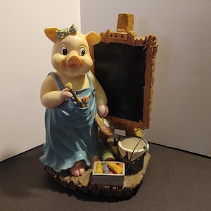 Pig painting with easel Piggy bank