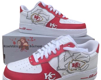 Malowane ręcznie buty Nike, Vans lub Converse z logo NFL