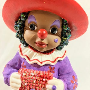 217 - Sarah&#39;s Attic Black Clown Kid Figurine Grandma Catherine&#39;s Red Hat Statue 5&quot;