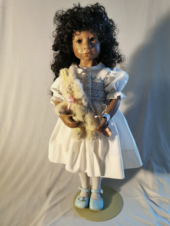 Vinyl Masterpiece Gallery Dolls