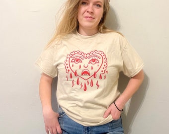 Red on Sand Weeping Heart Tee