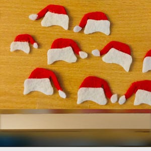 Mini Filz Weihnachtsmützen zwei verschiedene Größen in Uni oder Glitzer Filz, Weihnachtszeit ideal für selbstgemachte Karten, Kunsthandwerk