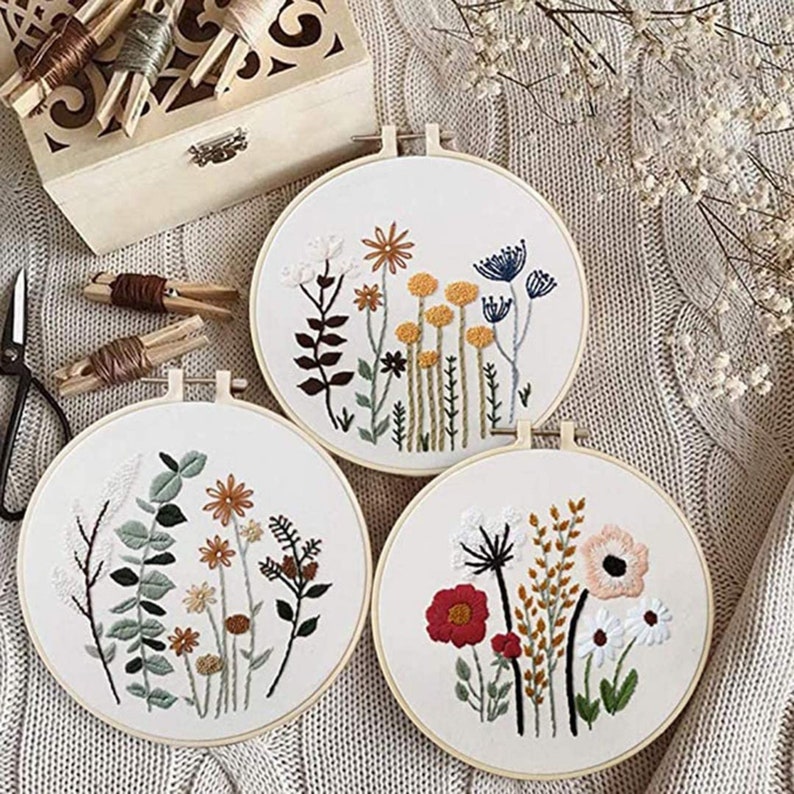 Learn Embroidery Modern Flower Embroidery Kit Embroidery Starter Hand Embroidery set Beginning Embroidery Cross Stitch Set