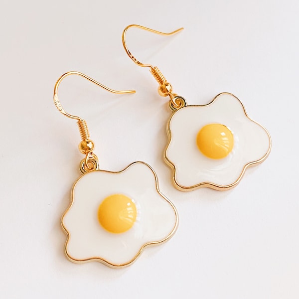 Sunny Side Up Fried Egg Earrings // Hypoallergenic Earrings // Cute Dangle Earrings