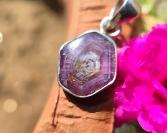 RUBY - Star ruby Pendant - natural star ruby crystal - flashy star ruby - star ruby - corundum crystal family
