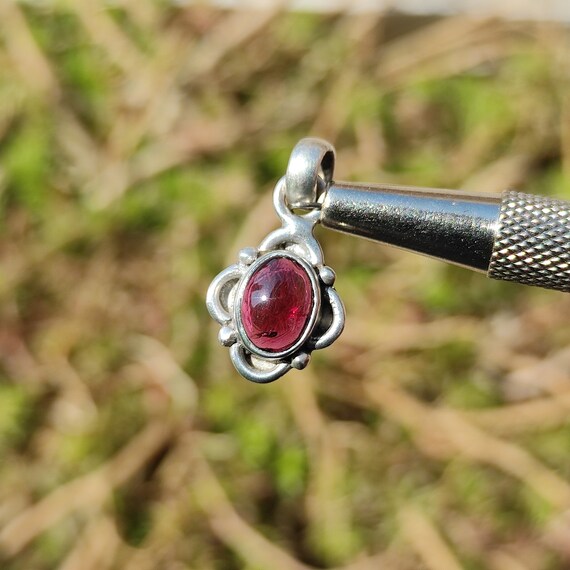 Garnet Pendant - Sparkly Star Garnet Crystal Cabo… - image 6