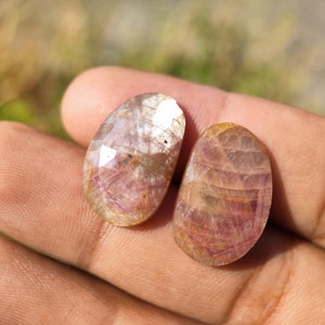 SAPPHIRE - Rose cut pair - Portal sapphire crystal - natural Sapphire - jewellery making supply - corundum crystal family - Madagascar