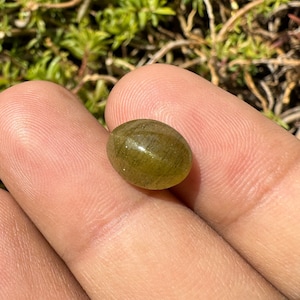 APATITE Cat&#39;s eye - Apatite catseye - healing Crystals - house warming - metaphysical crystal - Apatite cabochon - apatite