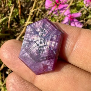 Trapiche RUBY - Flashy Star Ruby - Cristal rubis étoilé naturel - Rubis portal - Rubis - famille de cristaux de corindon image 8