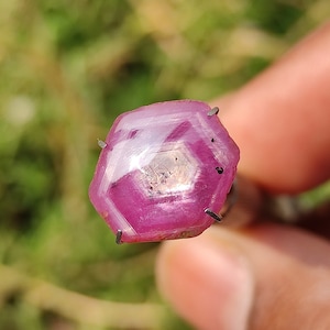 RUBY - Star ruby cabochon - natural star ruby crystal - jewellery making supply - star ruby - corundum crystal family