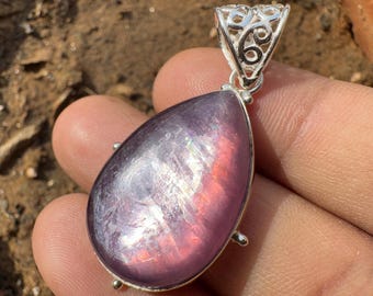 LEPIDOLITE Crystal Pendant - Lepidolite Pendant in sterling silver - Lepidolite healing crystal - Calming and soothing Dazzling stone