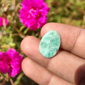 Colombian EMERALD CABOCHON - Emerald Cabochon - Rare hexagonal Inclusion - emerald in quartz - Terminated emerald in matrix