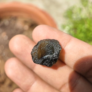 Moldavite - Raw moldavite crystal - moldavite healing crystal - authentic moldavite - moldavite Czech republic - moldavite wire wrapped