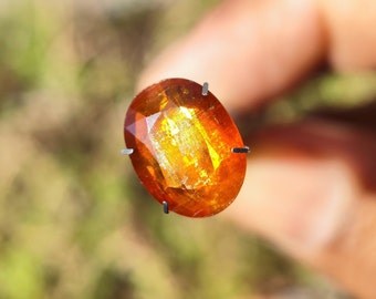 Orange KYANITE Crystal - Rare Orange Kyanite Faceted Crystal - Kyanite loose cabochon - healing crystals - kyanite pendant - Orange kyanite