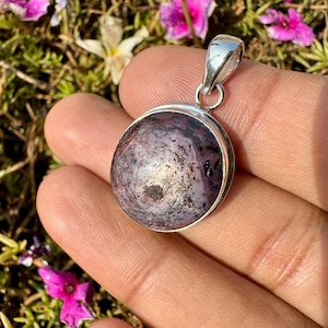 RUBY - Star ruby Pendant - natural star ruby crystal - flashy star ruby - star ruby - corundum crystal family