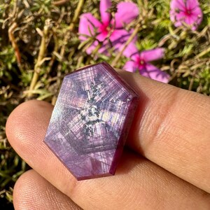 Trapiche RUBY - Flashy Star Ruby - Cristal rubis étoilé naturel - Rubis portal - Rubis - famille de cristaux de corindon image 6