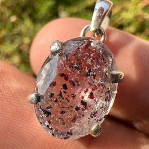 SUPER SEVEN QUARTZ Pendant  - Faceted - Gemstones, Jewelry Making, melody stone, lapidocrocite, geothite, cacoxenite