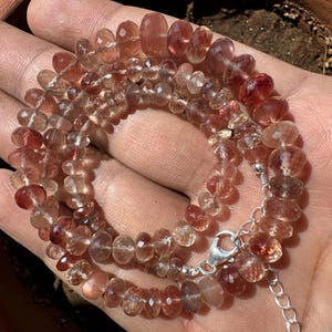Oregon Sunstone Halsband • Hängehalsband • Oregon sunstone Smycken • Present till henne • Glansigt solstenshalsband • Sterlingsilver