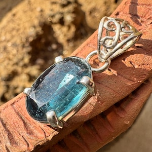 KYANITE Crystal Pendant - teal Blue Kyanite - Kyanite Crystal Necklace - healing crystals - kyanite pendant - charms and pendant
