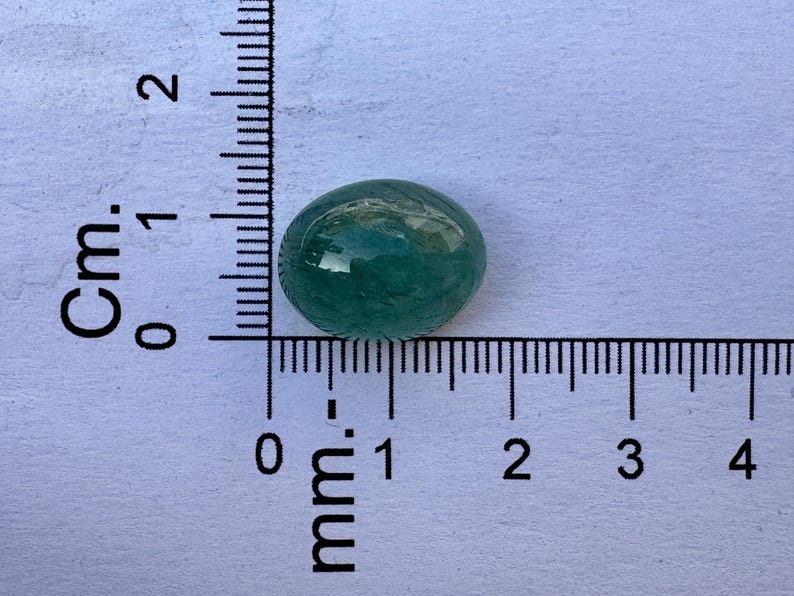 SMARAGDCABOCHON - Zambisk smaragdcabochon - Sällsynt hexagonal inklusion - smaragd kattögoneffekt - zambisk glänsande smaragd bild 2