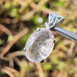Rose Quartz Pendant - Rose quartz carved - fine crystal from Brazil - rose quartz necklace - Clear Crystal Quartz - pendant and charms