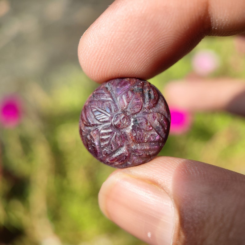 RUBINO - Cabochon di rubino - cristallo di rubino naturale - fornitura per la creazione di gioielli - rubino stellato - famiglia di cristalli di corindone - raro rubino modellato immagine 5