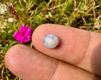 ZAFFIRO - Zaffiro di Ceylon - cristallo di zaffiro stellato naturale - forniture per la creazione di gioielli - zaffiro stellato - famiglia dei cristalli di corindone - Sri Lanka