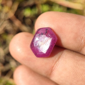 RUBY - Star ruby cabochon - natural star ruby crystal - jewellery making supply - star ruby - corundum crystal family