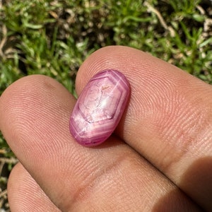 RUBY - Ruby cabochon - natural ruby crystal - jewellery making supply - star ruby - corundum crystal family - rare patterned ruby