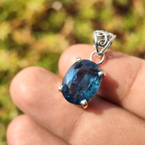 KYANITE Crystal Pendant - teal Blue Kyanite - Kyanite Crystal Necklace - healing crystals - kyanite pendant - charms and pendant
