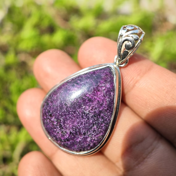 Sterling Silver Stichtite Teardrop Pendants Sterling Silver Stichtite Teardrop Pendants