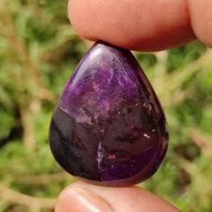 SUGILITE CABOCHON - Sugilite Crystal Stone - Sugilite cabochon - sugilite crystal cabochon - sugilite necklace - sugilite pendant