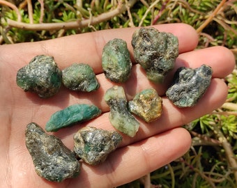 SERPENTINE Raw Crystal Minerals - Raw Green serpentine crystals - wire wrappable serpentine crystals, healing crystals - house warming gift